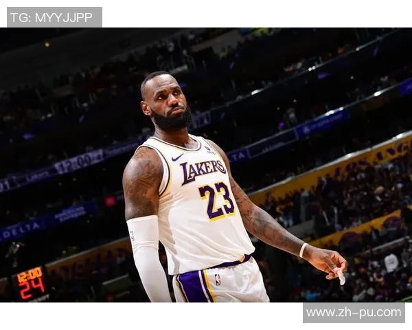 詹姆斯父子同台时刻即将来临布朗尼正式宣布参加NBA选秀